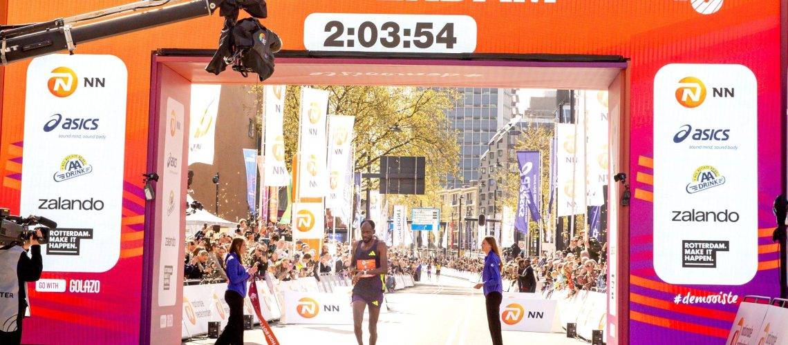Winnaar NN Marathon Rotterdam 2026 , Guye Idemo Adola.